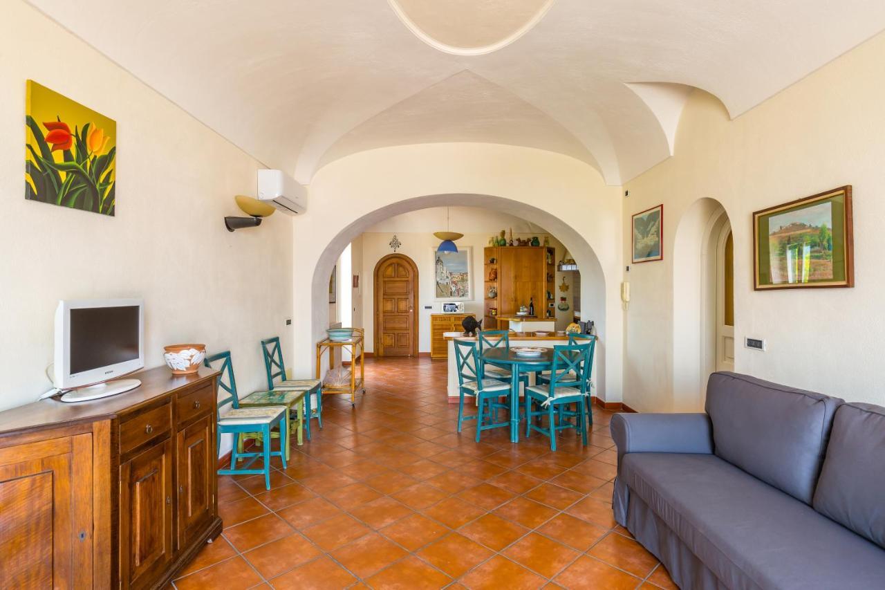 Blumarina Terrace On Ischia